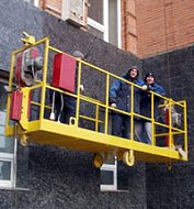 Подъемник фасадный 38751Б, L=2,0м, Н=40м, г/п 300кг Подъемник фасадный 38751Б, L=2,0м, Н=40м, г/п 300кг