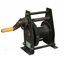 Лебёдка барабанная ЛР-0,25 L=25 м Лебёдка барабанная ЛР-0,25 L=25 м